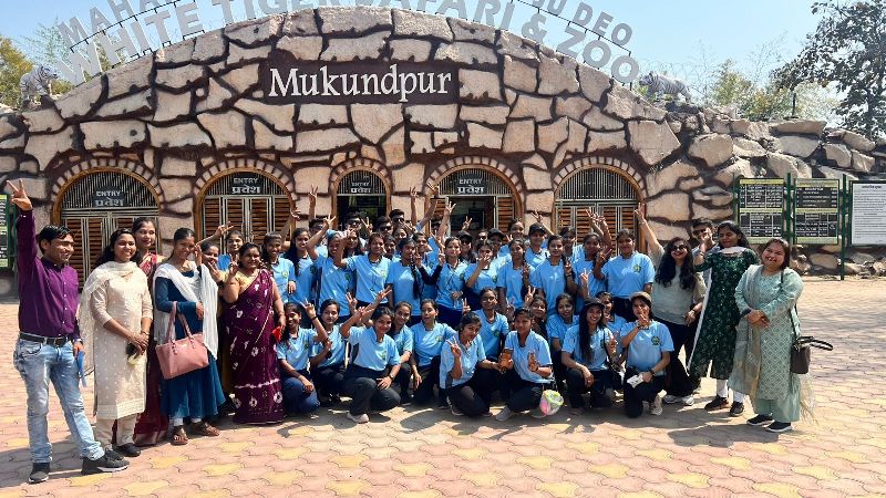 Manoj Jain Memorial College satna